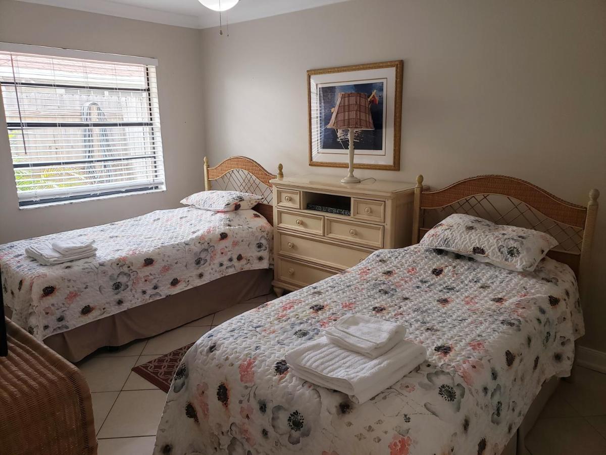 Ocean Vacation Breeze Villa Lantana Eksteriør billede